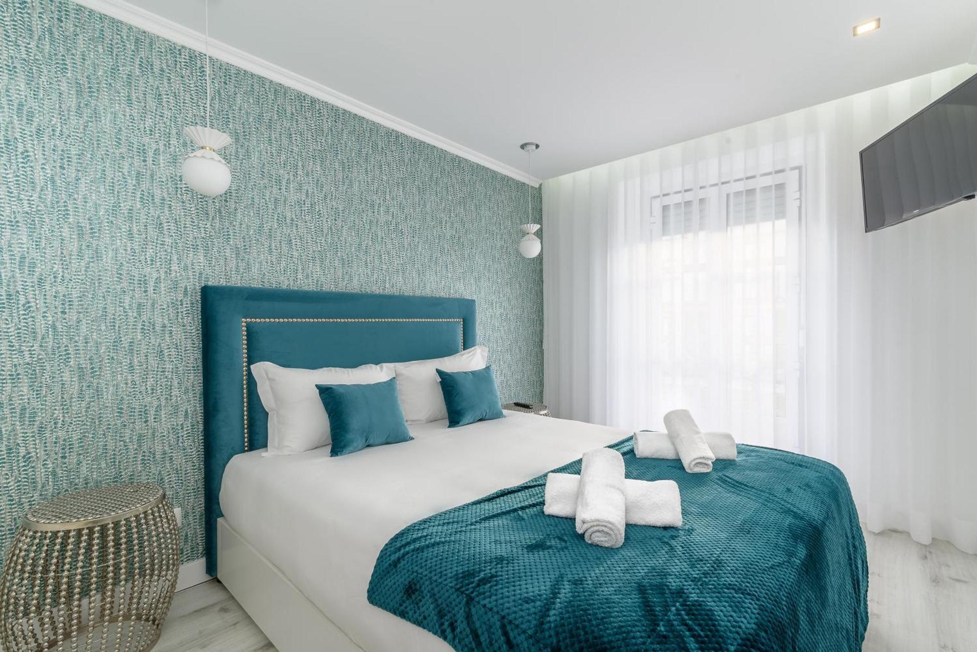Whome City Chic Escape: Your Stylish Haven In Downtown Lisboa Eksteriør billede